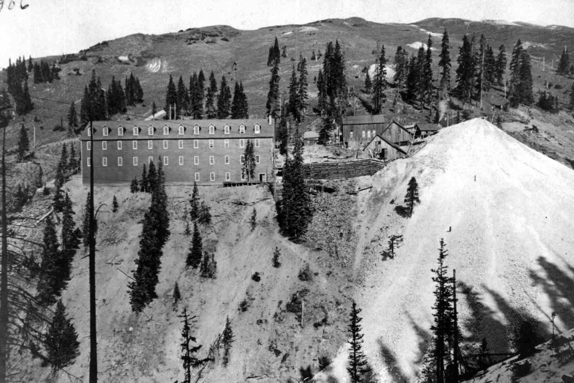 1906GoldKingBoardingHouse