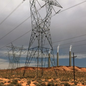 NavajoGeneratingStationstacks